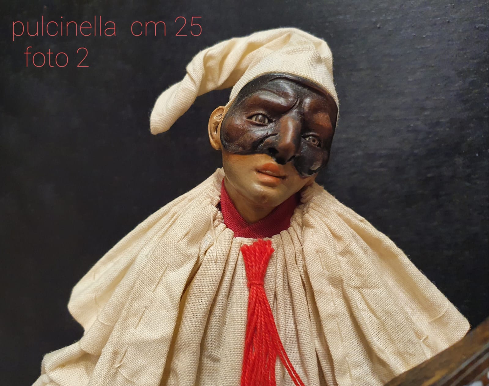 Pulcinella bambino con mandolino